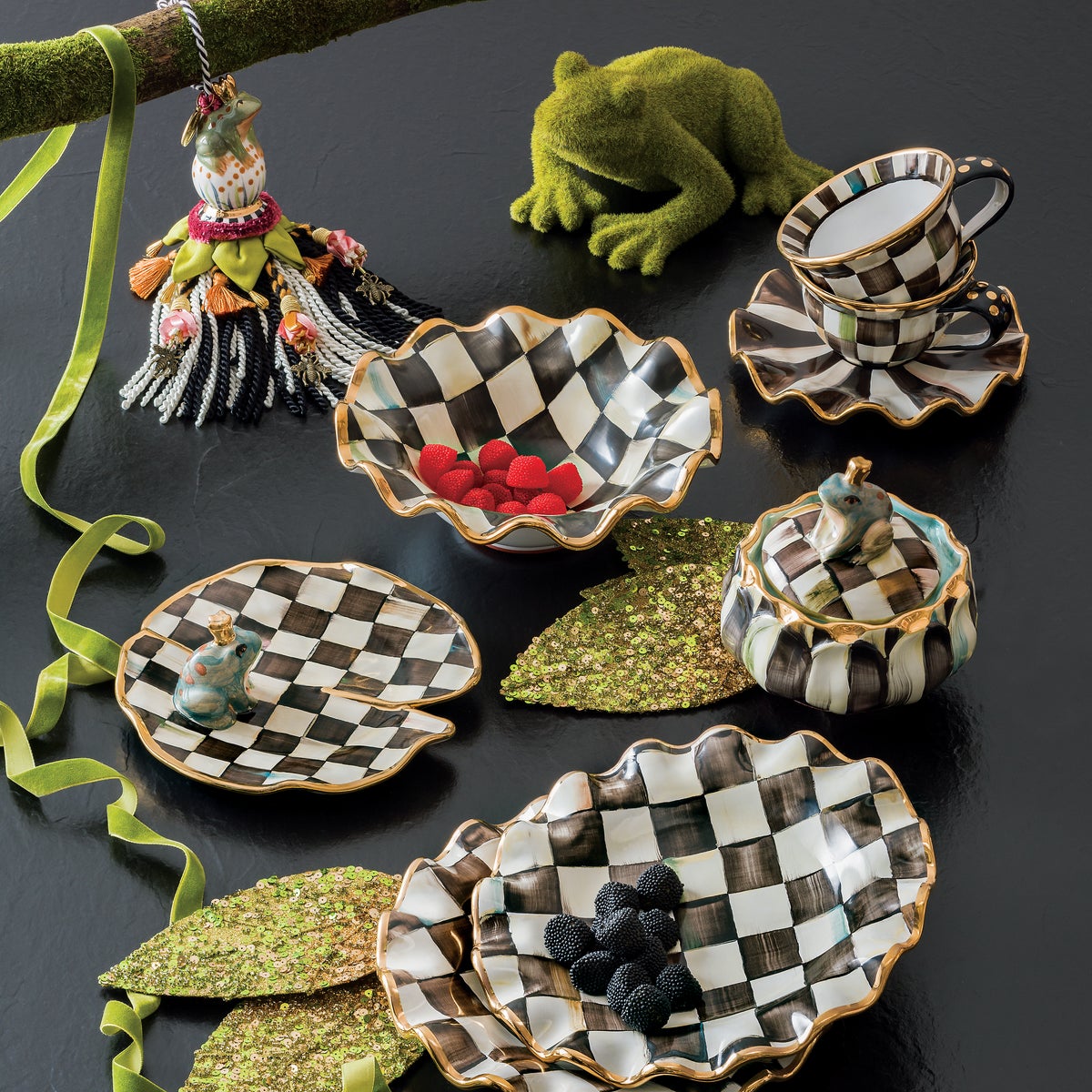 Courtly Check Ceramic Fluted Breakfast Bowl - Image 6