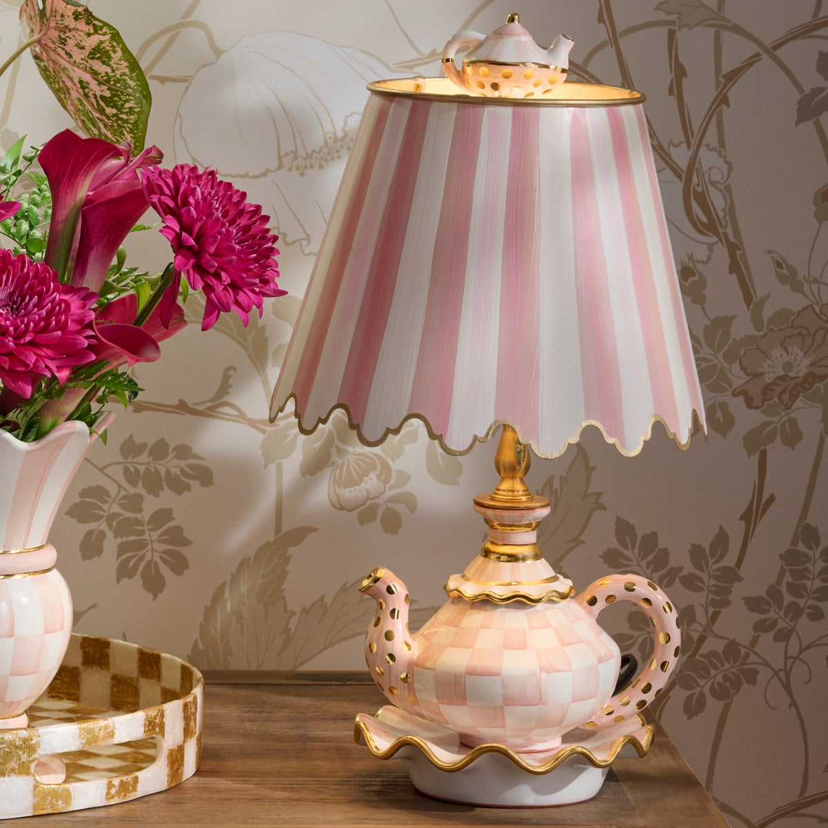 Rosy Check Ceramic Teapot Table Lamp - Image 3
