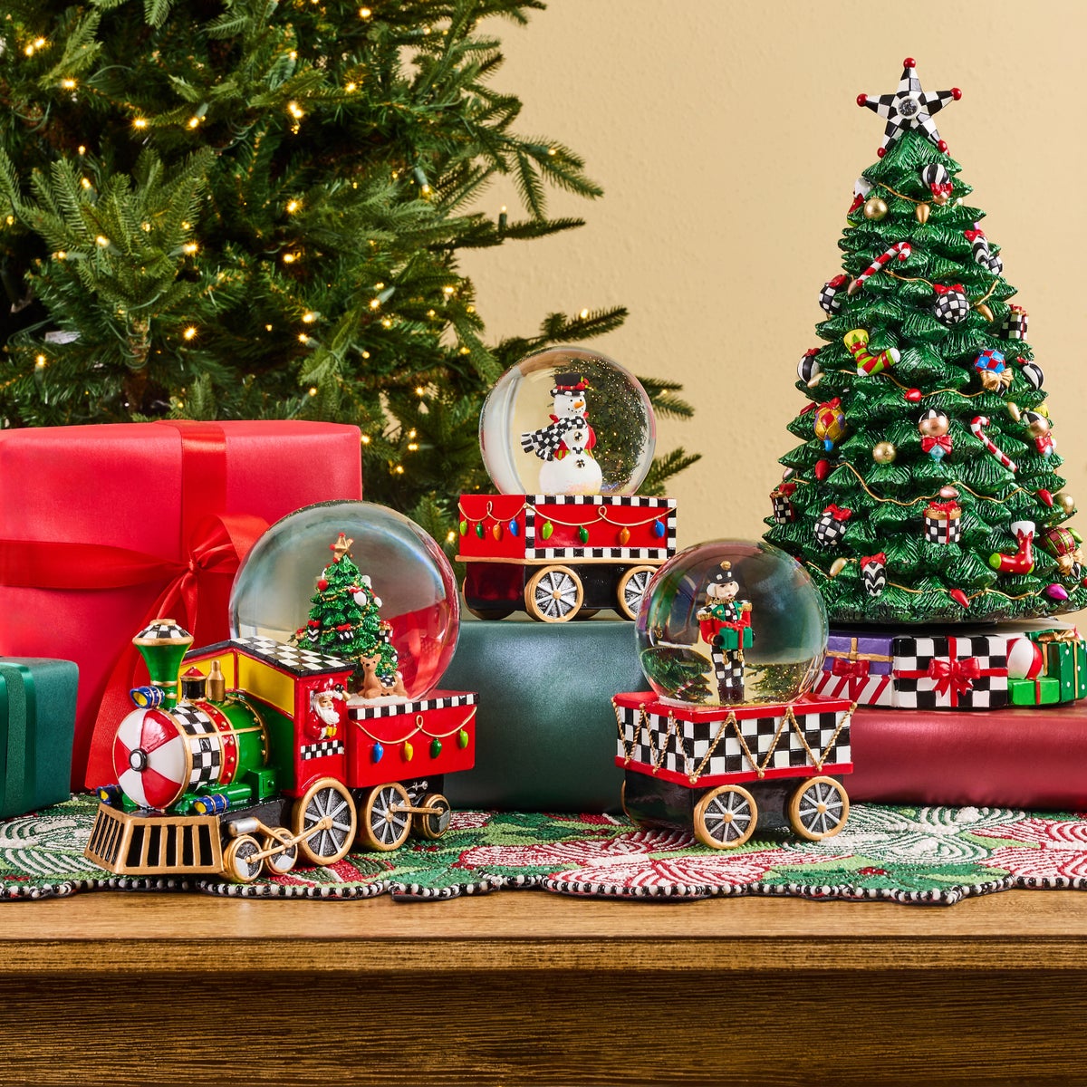 Christmas Carol Rotating Musical Tree - Image 2