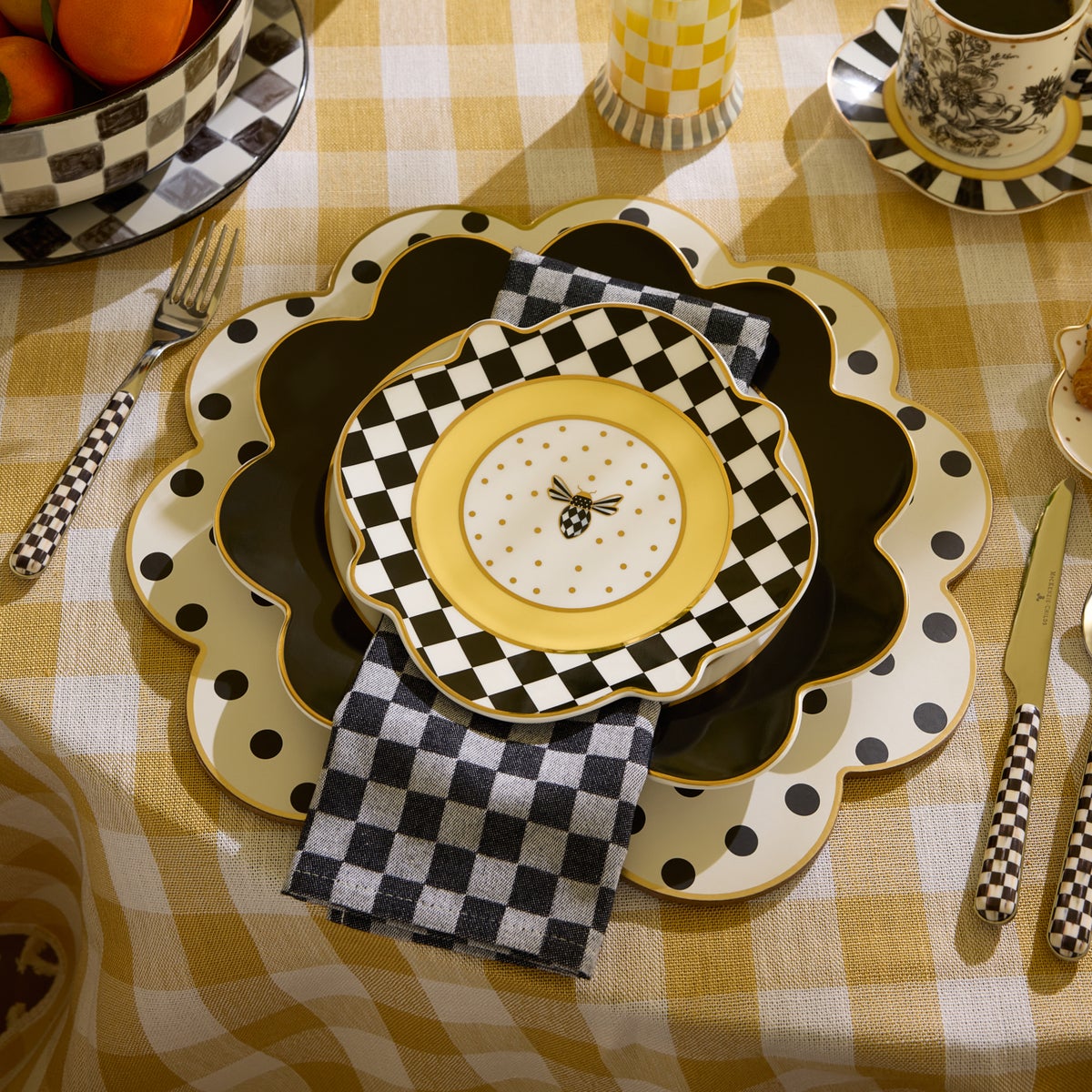 Bee Toile Round Scalloped Cork Back Placemats, Set of 4 - Image 2