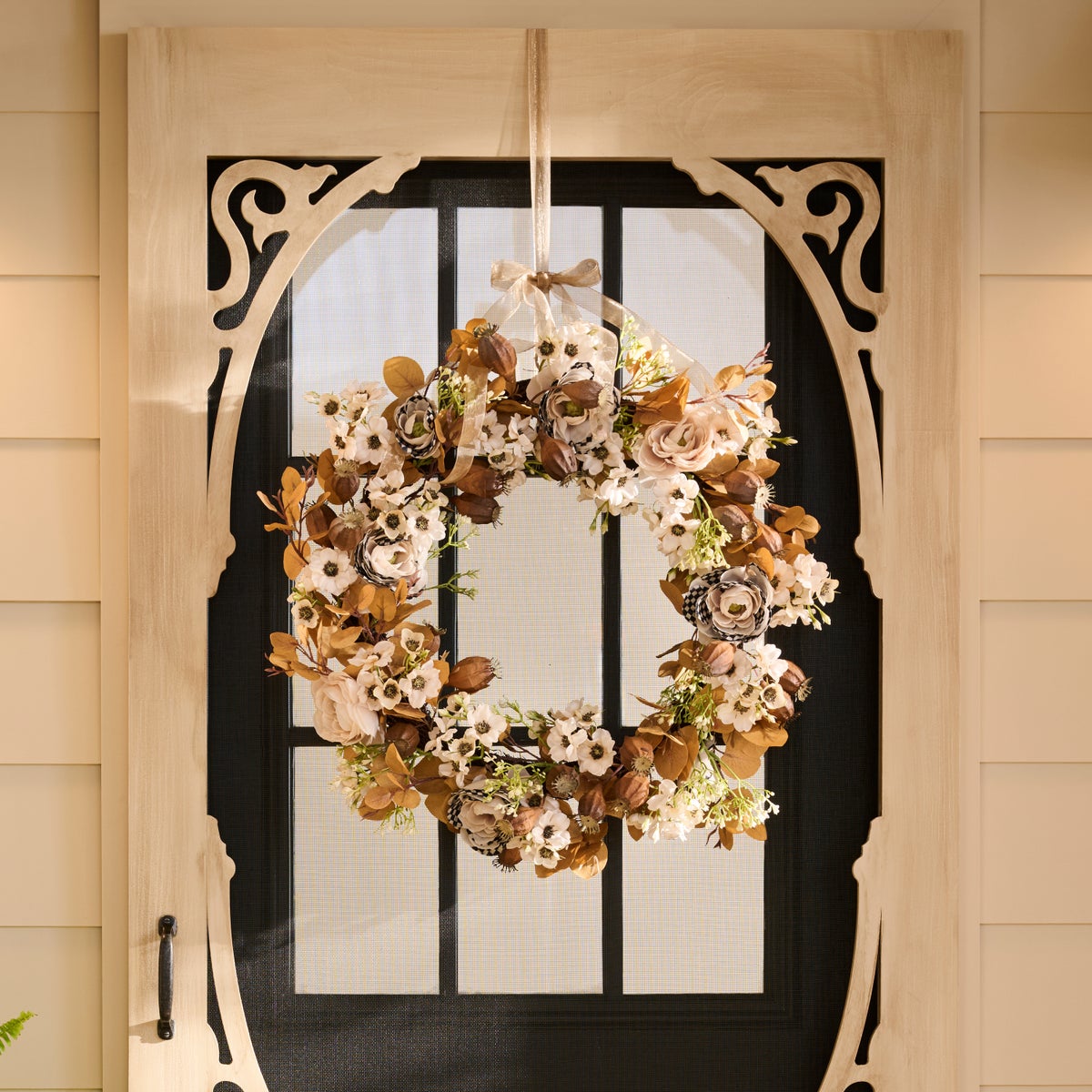 Cafe Floral 24" Wreath - Image 5
