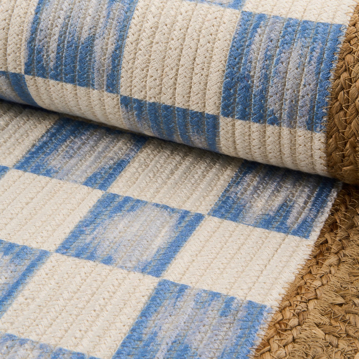 Blue Check with Jute Scallops 5' x 7'10.5" Rug - Image 3