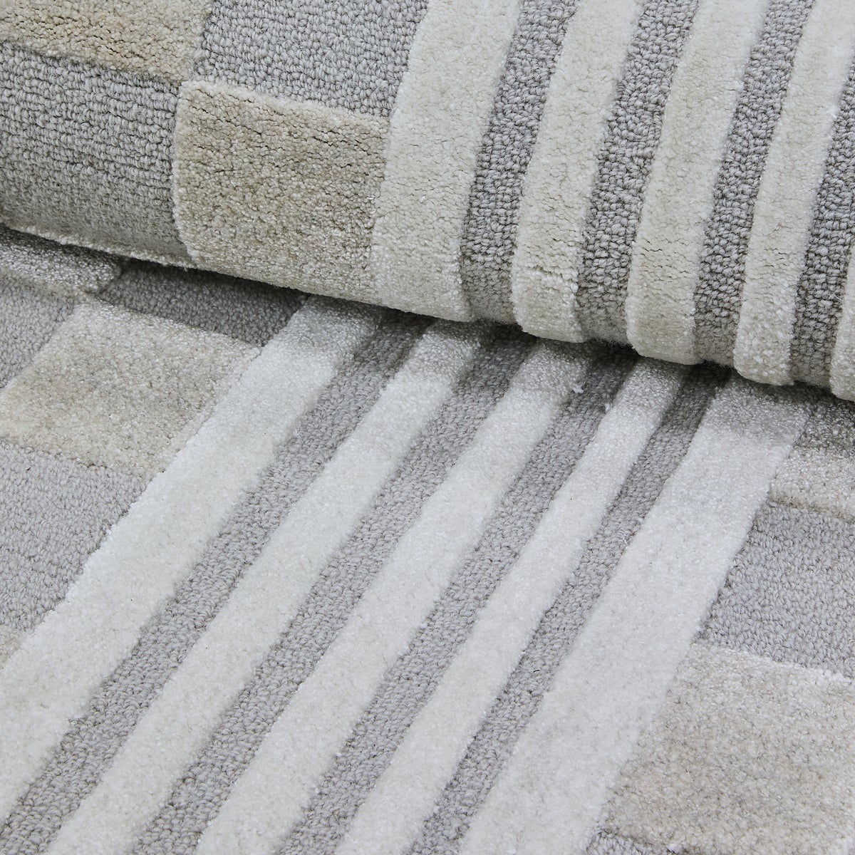 Light Grey Tonal Check 2'3" x 3'9" Rug - Image 2