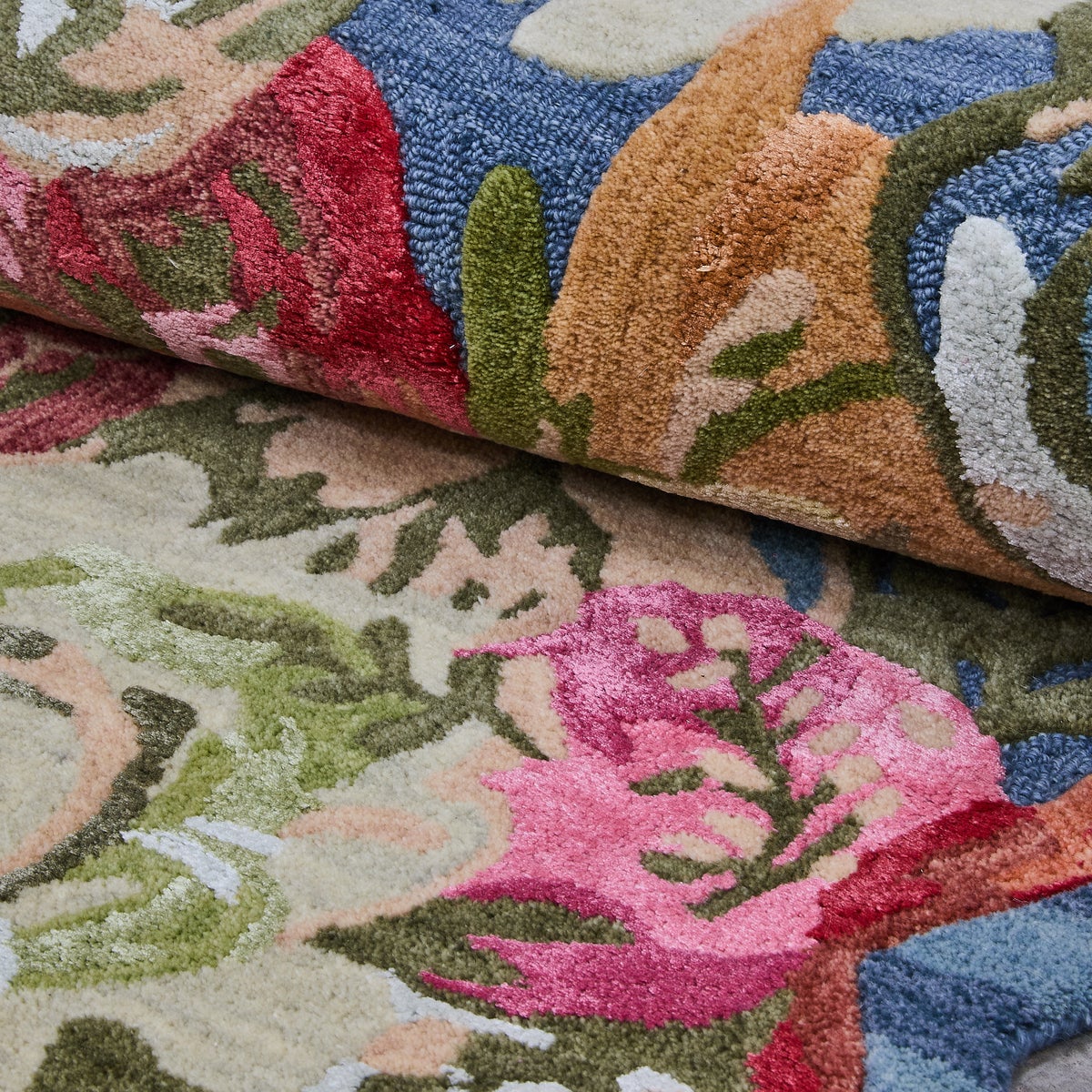 Sea Garden Floral 6' Round Rug - Image 4