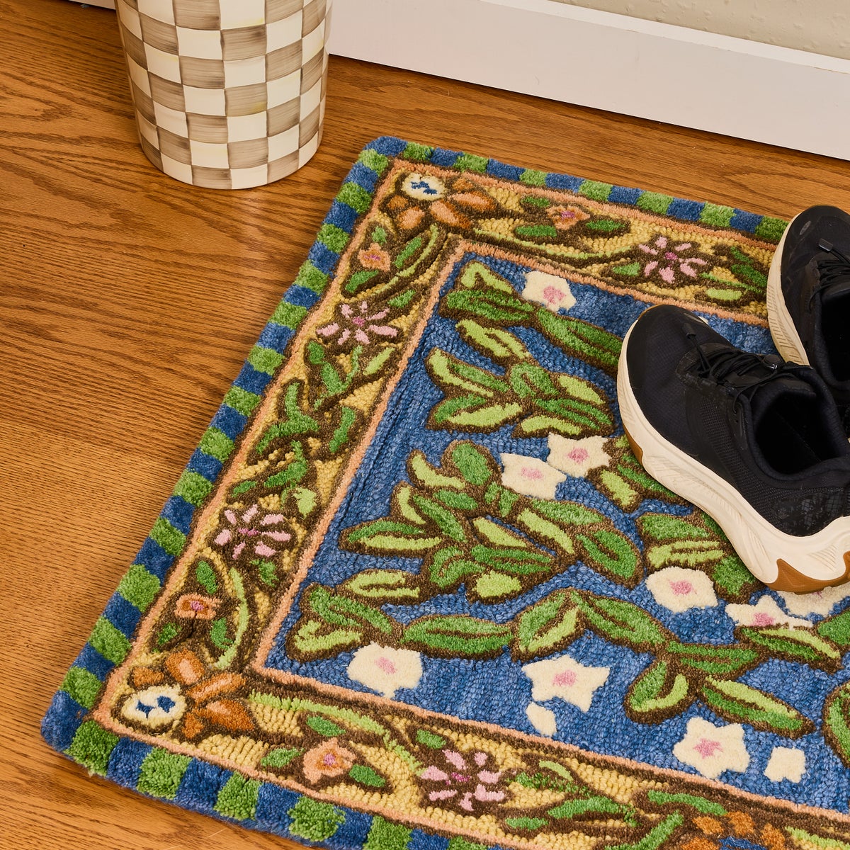 Tapestry Floral 2'3" x 3'9" Rug - Image 2
