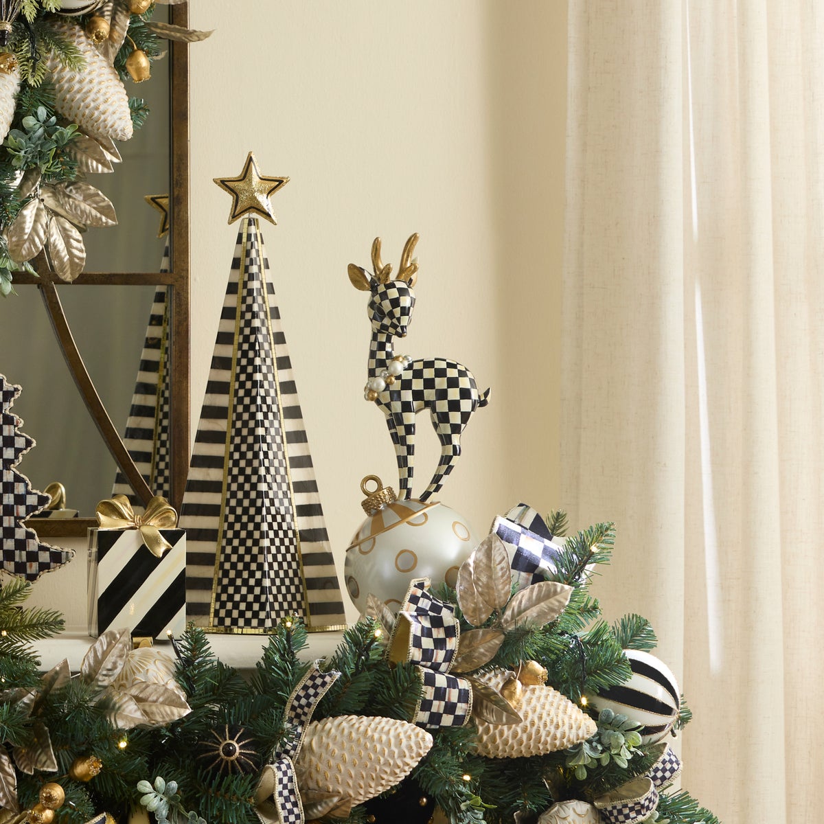 Courtly Check Gold Deary Deer On Ornament - Image 3