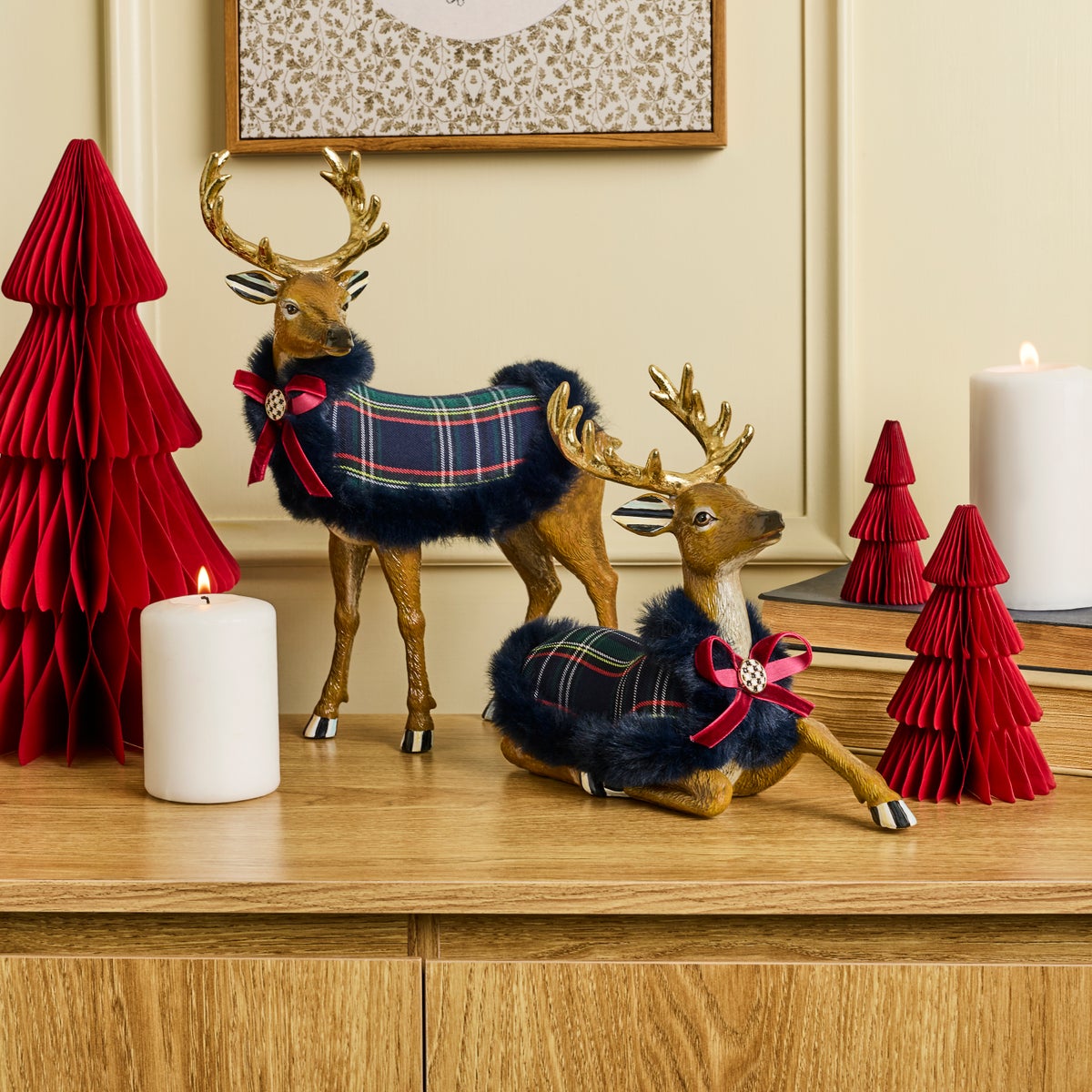 Timeless Tartan Resting Deer - Image 2
