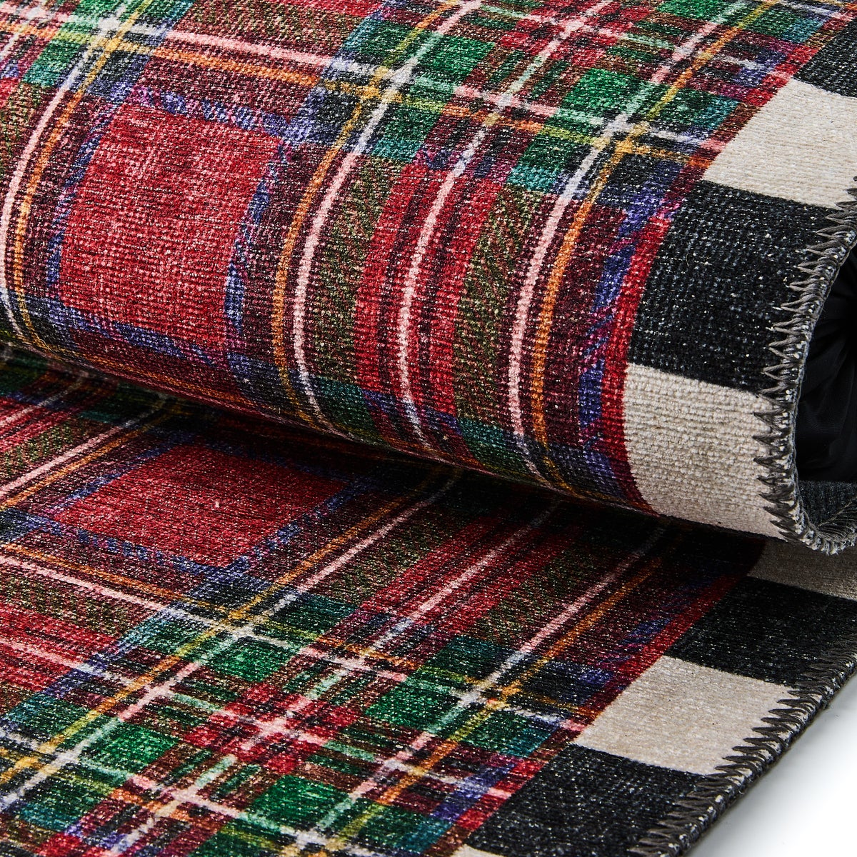 Royal Stewart Tartan Red 2' x 3' Washable Rug - Image 2