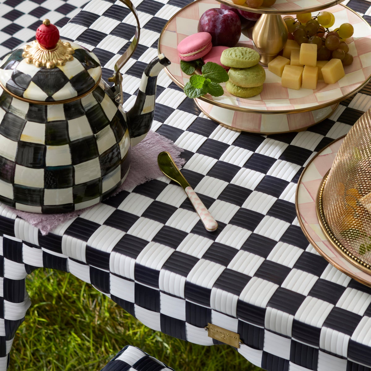 Rosy Check Bistro Spreaders, Set of 2 - Image 2