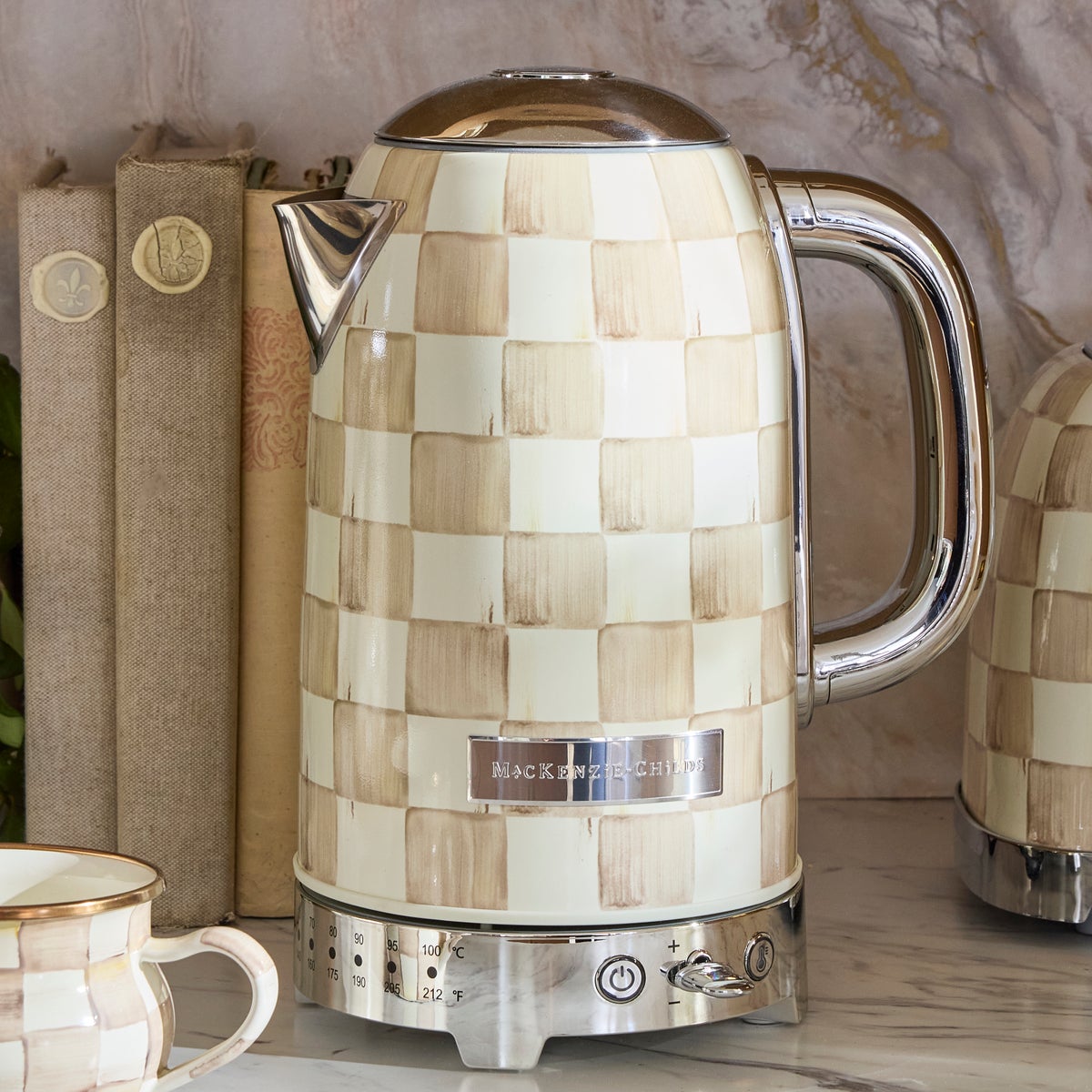 Mocha Check Electric Kettle - Image 2