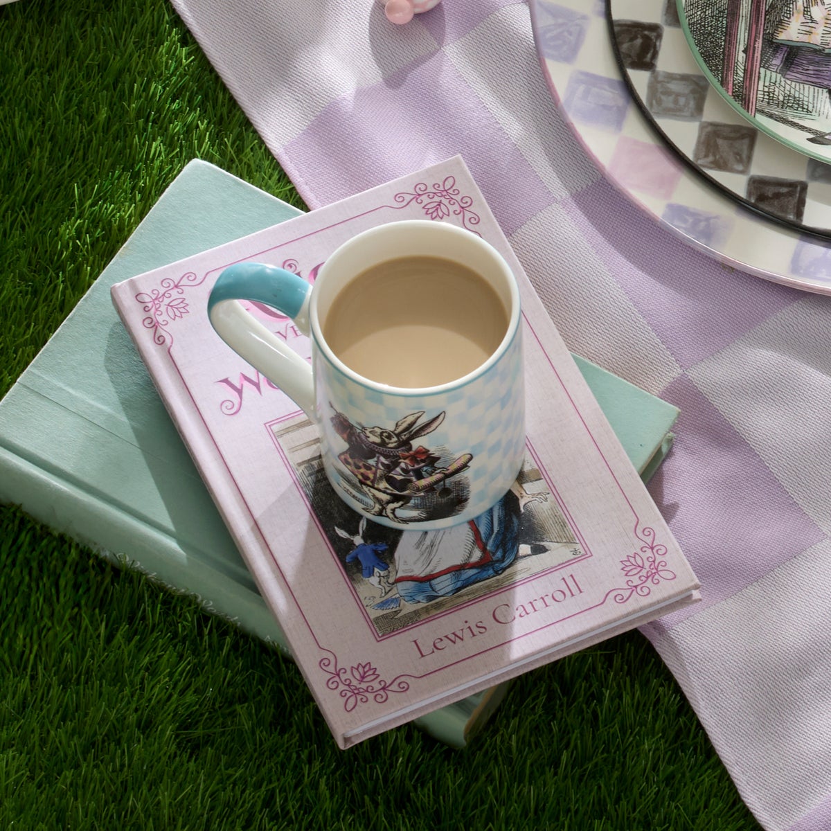 Royal Rabbit Mug - Image 5