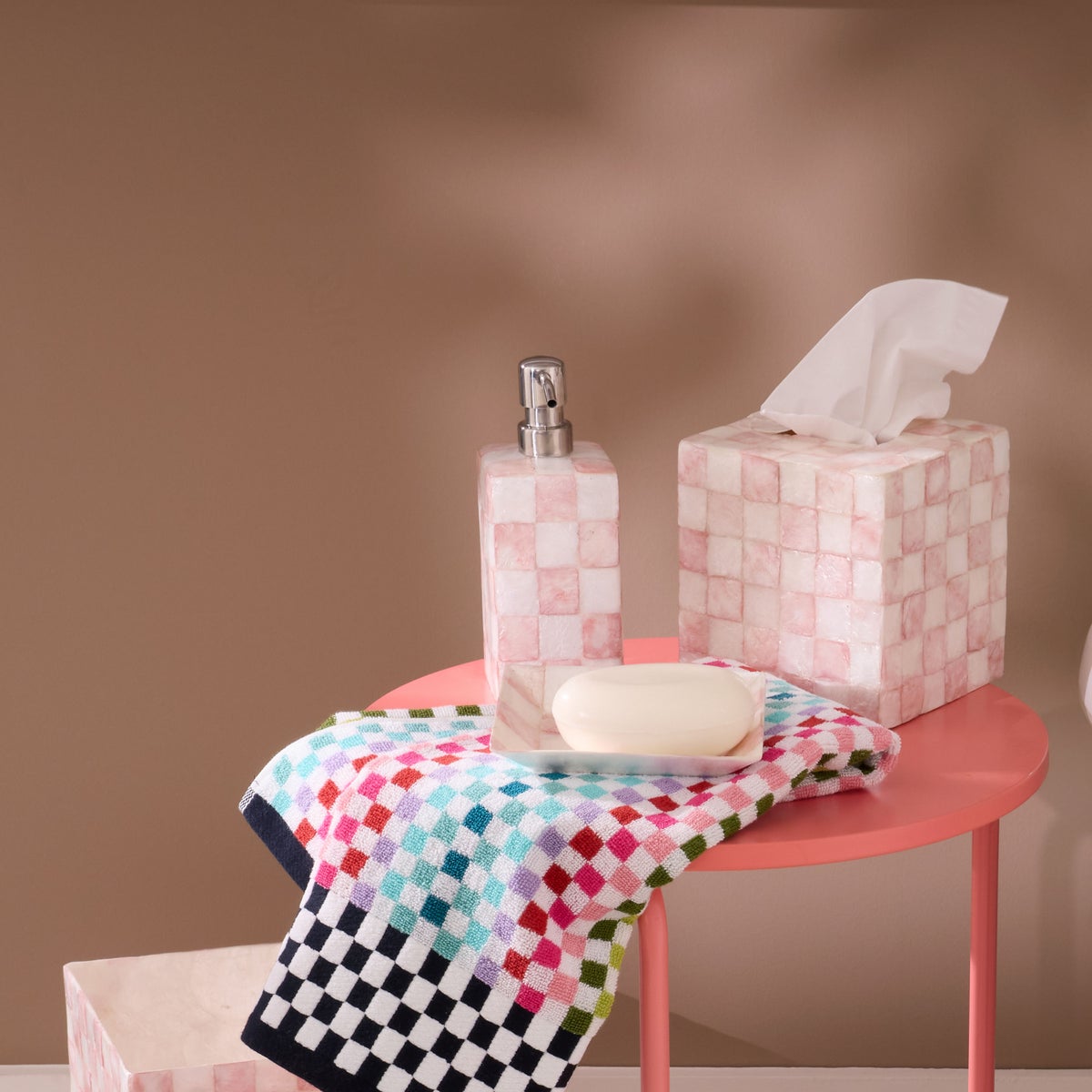 Rosy Check Capiz Soap Pump - Image 2
