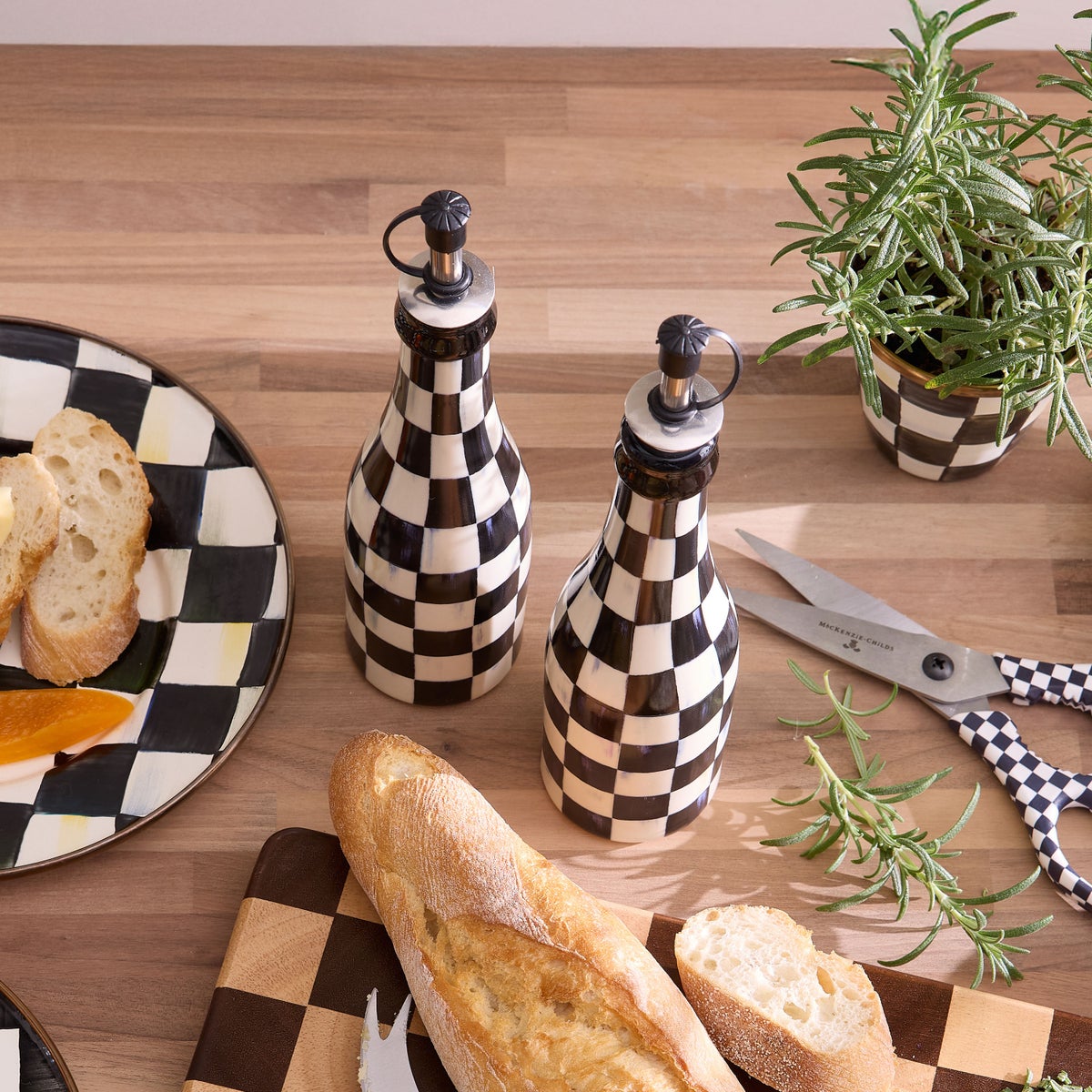 Courtly Check Farmhouse Oil Cruet - Image 5