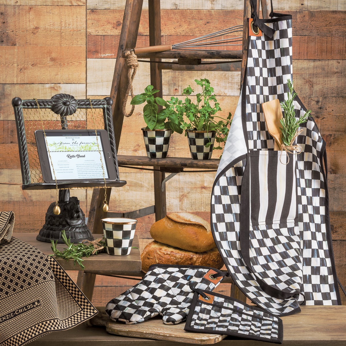 Courtly Check Bistro Potholder - Image 2
