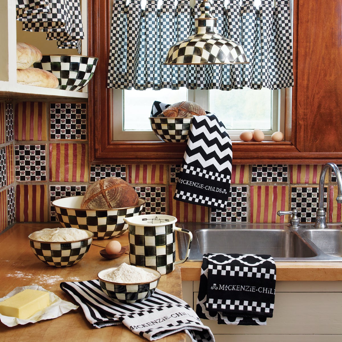Courtly Check 7 Cup Measuring Cup - Image 3